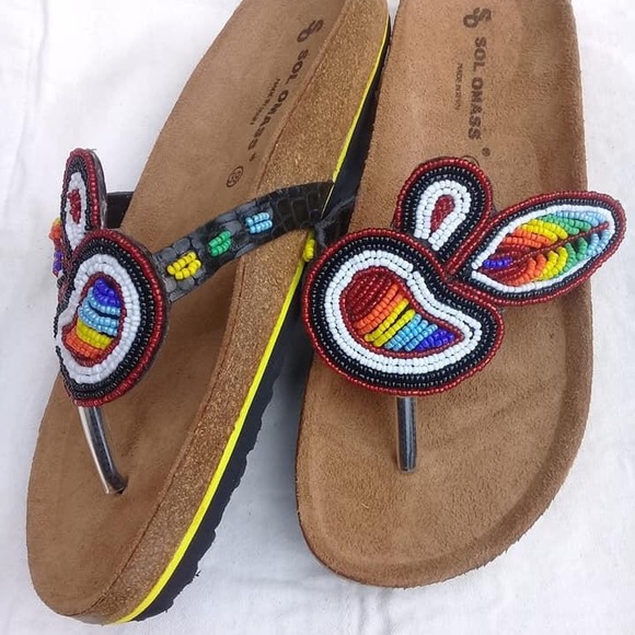 Sandals - Picture 2 of 2